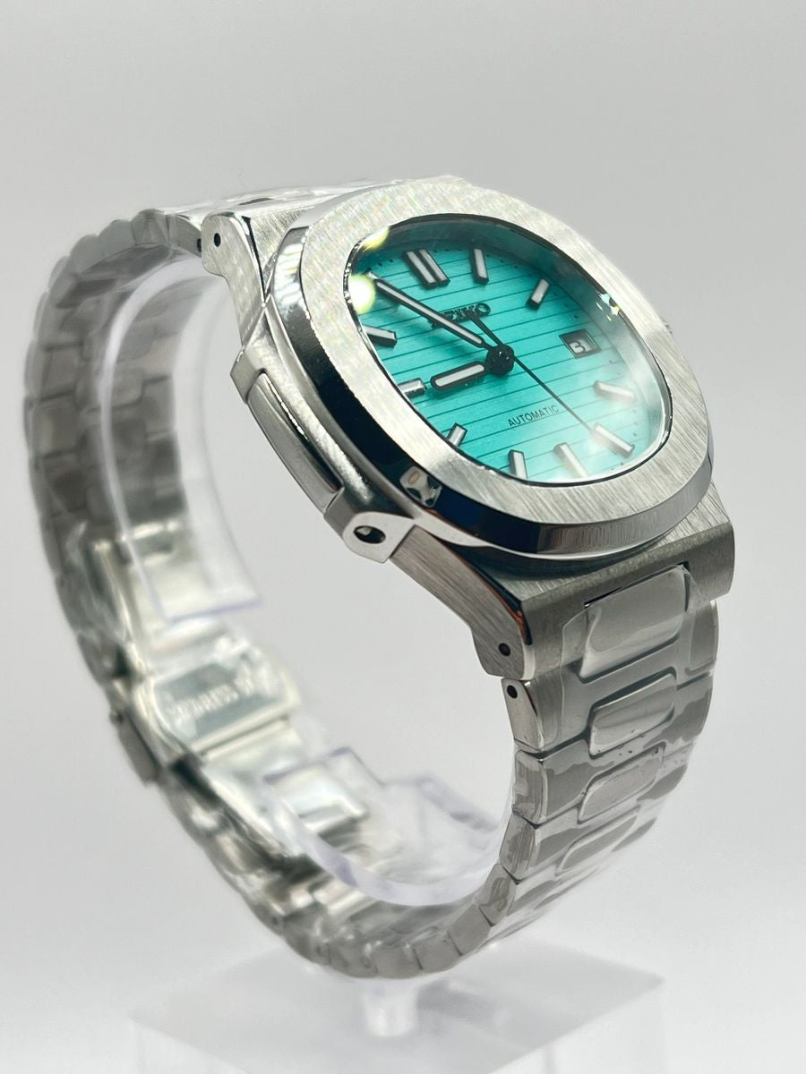 The Porthole Tiffany